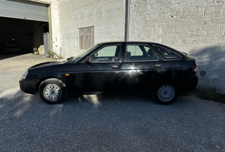 Lada Priora 1.6 98cv