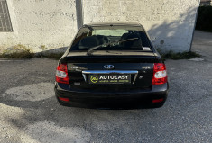 Lada Priora 1.6 98cv