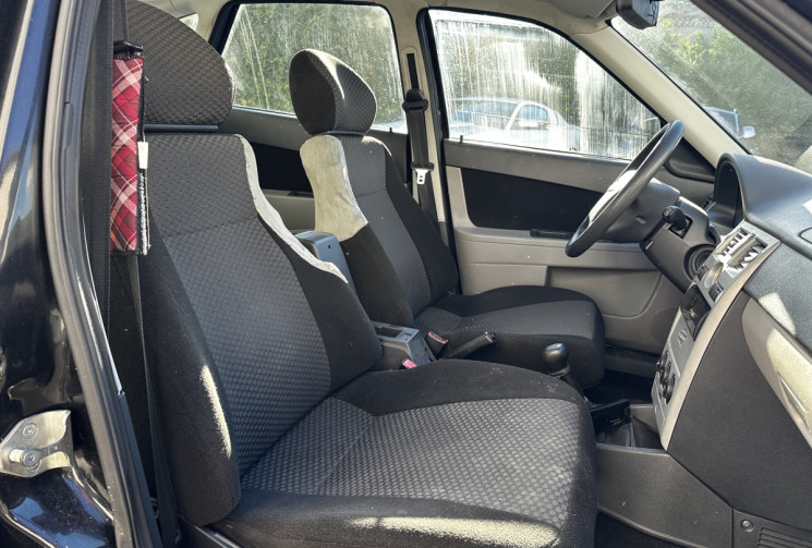 Lada Priora 1.6 98 cv Clim 5P