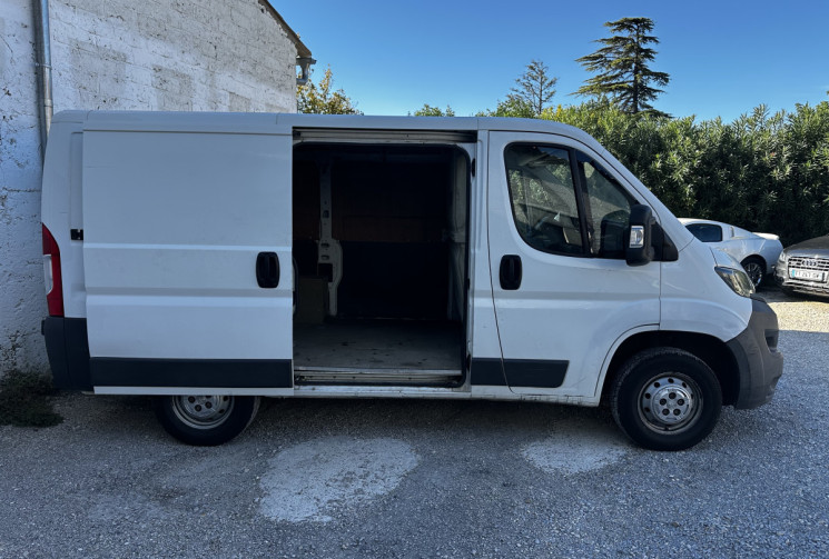 Peugeot Boxer Fg 330 L1H1 2.0 BlueHDi 110