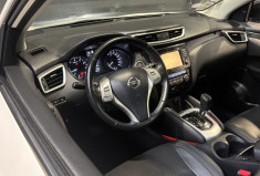 Nissan Qashqai 1.2 DIG-T 115cv  Xtronic TEKNA 2017 / TOIT PANO / SIÈGES AV CHAUFFANT / CAMÉRA RECUL