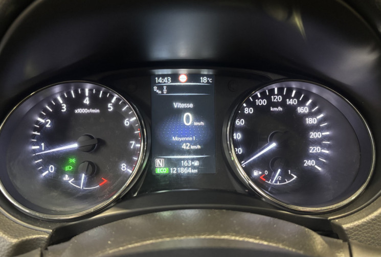 Nissan Qashqai 1.2 DIG-T 115cv  Xtronic TEKNA 2017 / TOIT PANO / SIÈGES AV CHAUFFANT / CAMÉRA RECUL