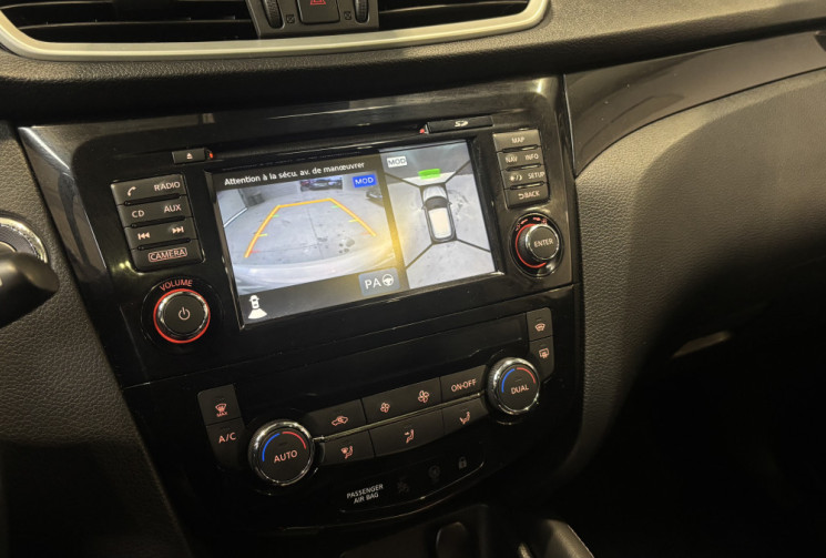 Nissan Qashqai 1.2 DIG-T 115cv  Xtronic TEKNA 2017 / TOIT PANO / SIÈGES AV CHAUFFANT / CAMÉRA RECUL