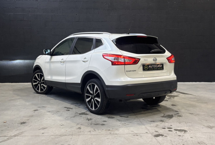 Nissan Qashqai 1.2 DIG-T 115cv  Xtronic TEKNA 2017 / TOIT PANO / SIÈGES AV CHAUFFANT / CAMÉRA RECUL