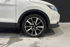 Nissan Qashqai 1.2 DIG-T 115cv  Xtronic TEKNA 2017 / TOIT PANO / SIÈGES AV CHAUFFANT / CAMÉRA RECUL