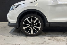 Nissan Qashqai 1.2 DIG-T 115cv  Xtronic TEKNA 2017 / TOIT PANO / SIÈGES AV CHAUFFANT / CAMÉRA RECUL