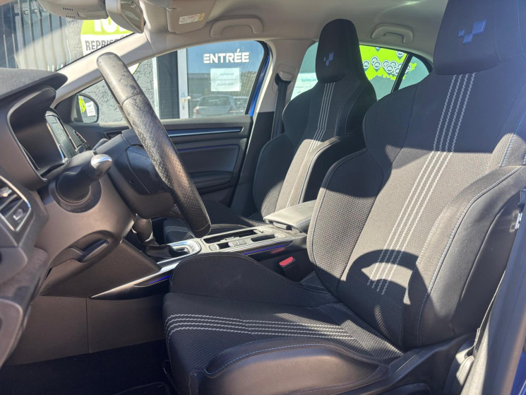 Renault Megane 1.3 Tce 160 cv GT Line BOITE AUTO ED/ APPLE CARPLAY / BLEUTHOOT/ GPS / LED D'AMBIANCE