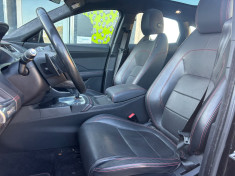 Jaguar E-Pace Jaguar E-Pace 2.0 D150 R-Dynamic SE AWD  Français / Stock / Entretien à jour / CarPlay