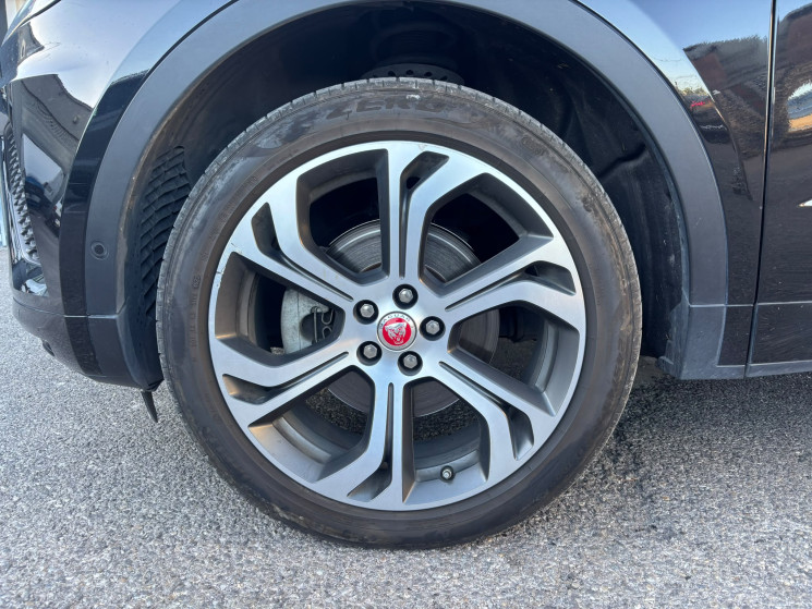 Jaguar E-Pace Jaguar E-Pace 2.0 D150 R-Dynamic SE AWD  Français / Stock / Entretien à jour / CarPlay