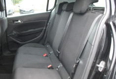 Peugeot 308 1.5 HDI 100 ACCESS 5 PORTES COURROIES ET CHAINE REMPLACEES