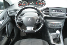 Peugeot 308 1.5 HDI 100 ACCESS 5 PORTES COURROIES ET CHAINE REMPLACEES