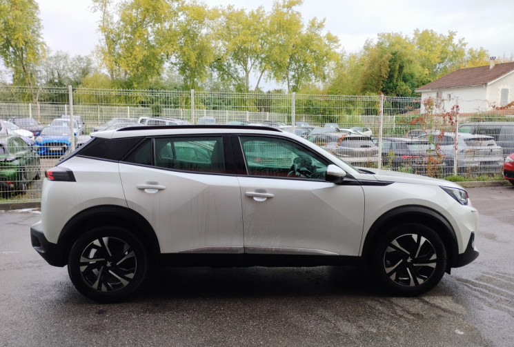 Peugeot 2008 1.5 BlueHDi 130 Allure Business S&S EAT8  / Entretien Peugeot