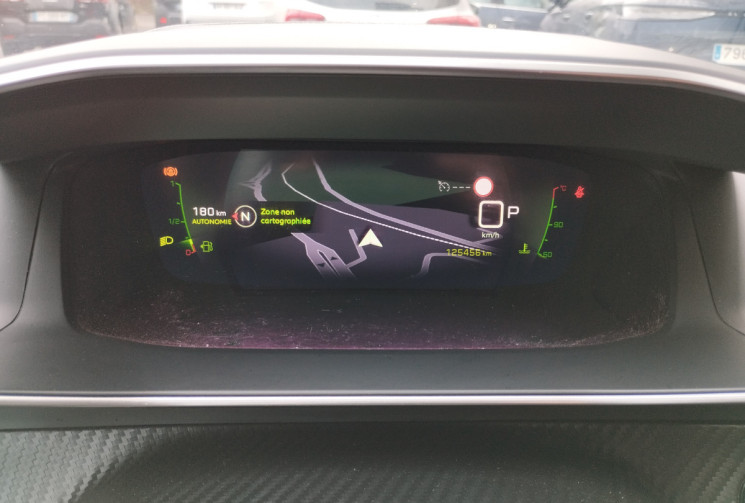 Peugeot 2008 1.5 BlueHDi 130 Allure Business S&S EAT8  / Entretien Peugeot