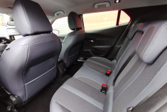 Peugeot 2008 1.5 BlueHDi 130 Allure Business S&S EAT8  / Entretien Peugeot