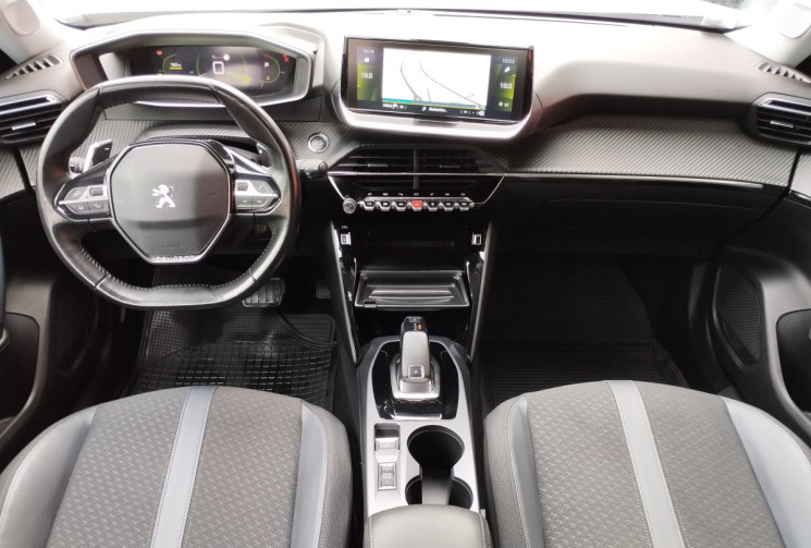 Peugeot 2008 1.5 BlueHDi 130 Allure Business S&S EAT8  / Entretien Peugeot