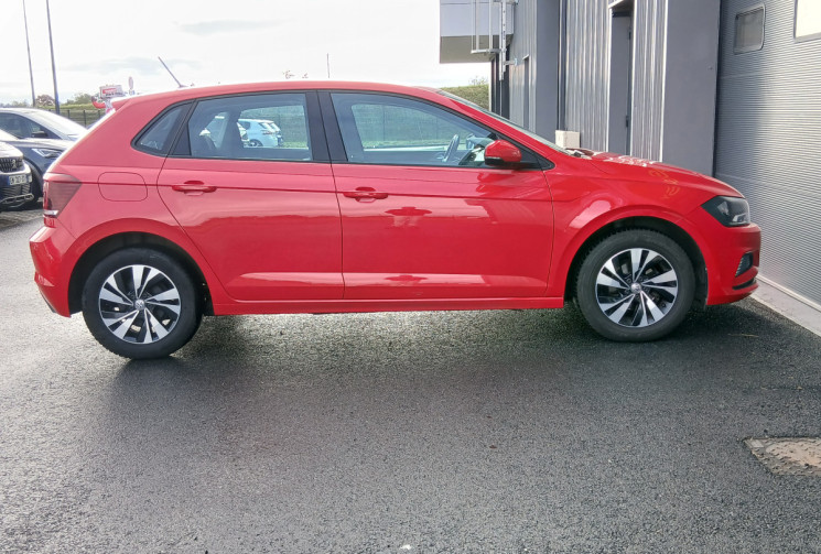 Volkswagen Polo VI 1.0 TSI 95 cv Conforline / CarPlay