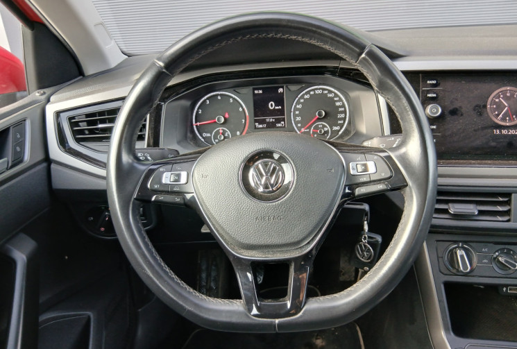 Volkswagen Polo VI 1.0 TSI 95 cv Conforline / CarPlay