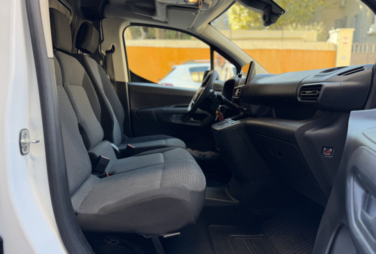 Toyota PROACE City 1.5 HDI 130 v D4-D Origine France 1er main / TVA / LOA / galerie / bois intérieur