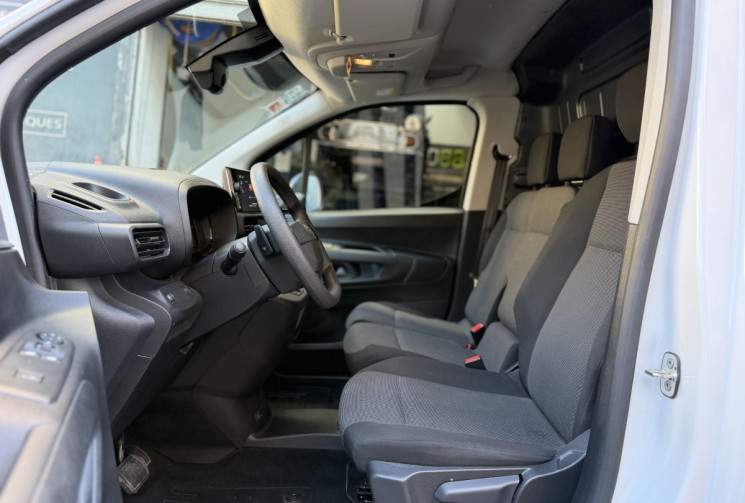 Toyota PROACE City 1.5 HDI 130 v D4-D Origine France 1er main / TVA / LOA / galerie / bois intérieur