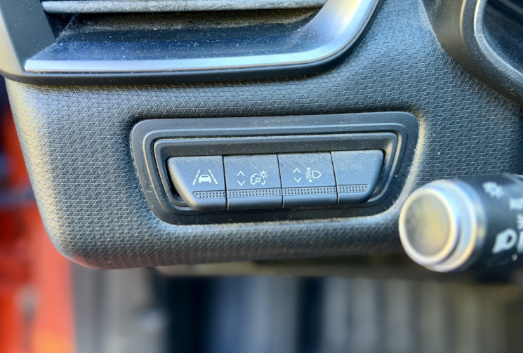 Renault CLIO V INTENS 1.3 TCe 130 EDC7 / Grand ecran / Carplay / Camera / Entretien à jour