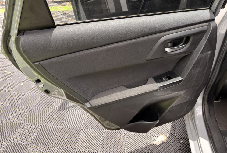 Toyota AURIS  1.8 VVT-i CVT 100cv