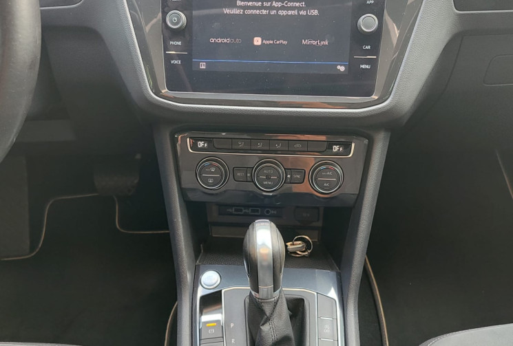 Volkswagen Tiguan II 2.0 TDi CARAT DSG7 150 1ere Main SUVI VW