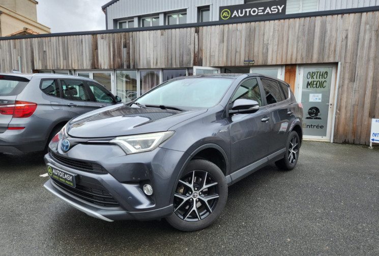 Toyota RAV4  2.5 VVTi HYBRID 197 DESIGN / SUIVI FULL TOYOTA / TRÉS BON ÉTAT / GARANTIE 12 MOIS