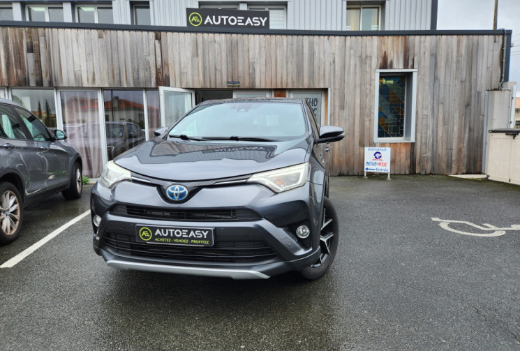 Toyota RAV4  2.5 VVTi HYBRID 197 DESIGN / SUIVI FULL TOYOTA / TRÉS BON ÉTAT / GARANTIE 12 MOIS
