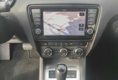 Skoda Octavia 1.4 TSI 140 CH ELEGANCE DSG 1ERE MAIN 70000 KMS !!!