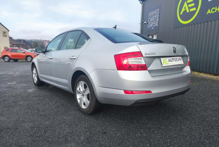Skoda Octavia 1.4 TSI 140 CH ELEGANCE DSG 1ERE MAIN 70000 KMS !!!