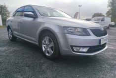 Skoda Octavia 1.4 TSI 140 CH ELEGANCE DSG 1ERE MAIN 70000 KMS !!!