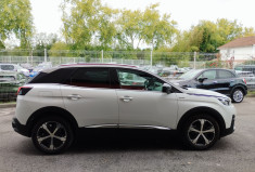 Peugeot 3008 1.6 THP 165 GT Line S&S EAT6 / Toit ouvrant / Cuir / système audio Focal /Grip Control