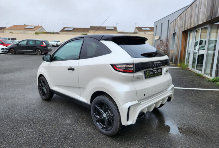 Aixam S10 SPORT / 1ERE MAIN / FAIBLE KILOMETRAGE / ÉTAT NEUF / CARPLAY / GARANTIE CONSTRUCTEUR