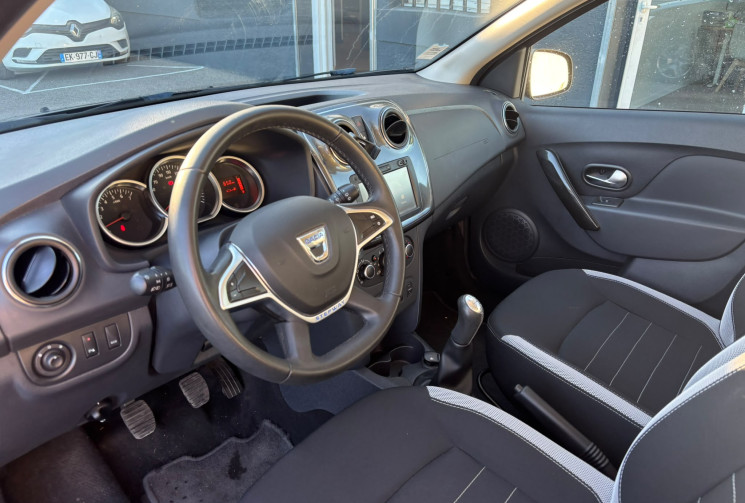 Dacia Sandero 0.9 TCE SANDERO STEPWAY / GPS / BLEUTHOOT / CAMÉRA DE RECUL / RADAR AR