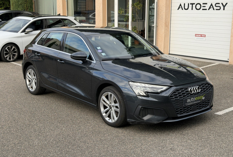 Audi A3 SPORTBACK 35 TFSI 150 ch Business line 1ière main / Historique complet AUDI / Sièges sport