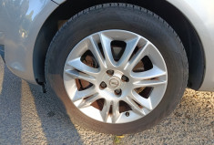 Opel Corsa 1.3 CDTI 90 CH - Clim auto - Regulateur - Suivi à jour