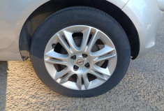 Opel Corsa 1.3 CDTI 90 CH - Clim auto - Regulateur - Suivi à jour