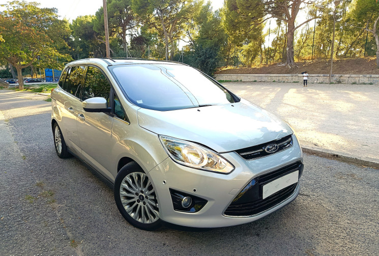 Ford GRAND C-MAX 1.6 CDTI 110 CH - 7 Places - FULL OPTION - Hayon éléc - Cuir chauffant -