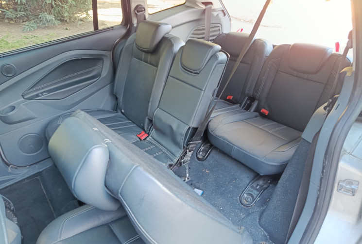 Ford GRAND C-MAX 1.6 CDTI 110 CH - 7 Places - FULL OPTION - Hayon éléc - Cuir chauffant -