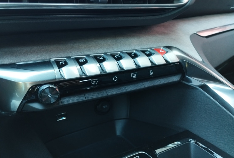 Peugeot 3008 1.5 BlueHDi 130 GT S&S EAT8 