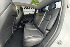 Tesla Model Y STANDARD RANGE / 299 CH / SOH 90.5%