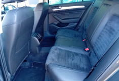 Volkswagen Passat 1.6 TDI Carat 120 ch BlueMotion Technology DSG7