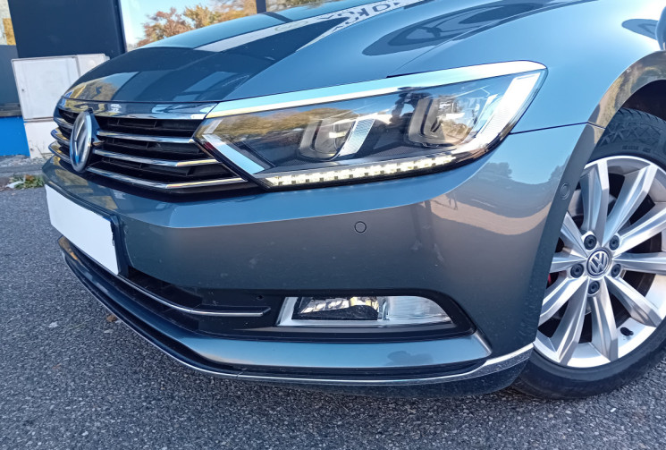 Volkswagen Passat 1.6 TDI Carat 120 ch BlueMotion Technology DSG7