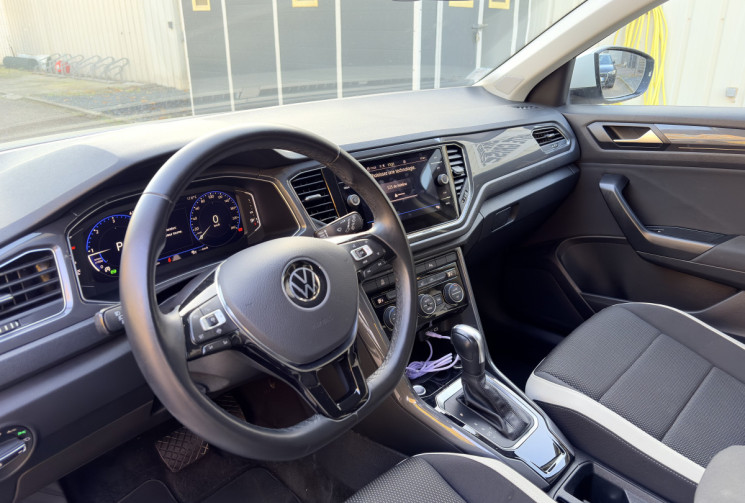 Volkswagen T-Roc 2.0 TDI 150 ch Carat DSG7-Caméra de recul-Radar Av et Ar-Entretiens OK-Garantie 6m