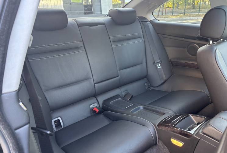 BMW SERIE 3 COUPE E92 LCI 320DA 184 édition exclusive