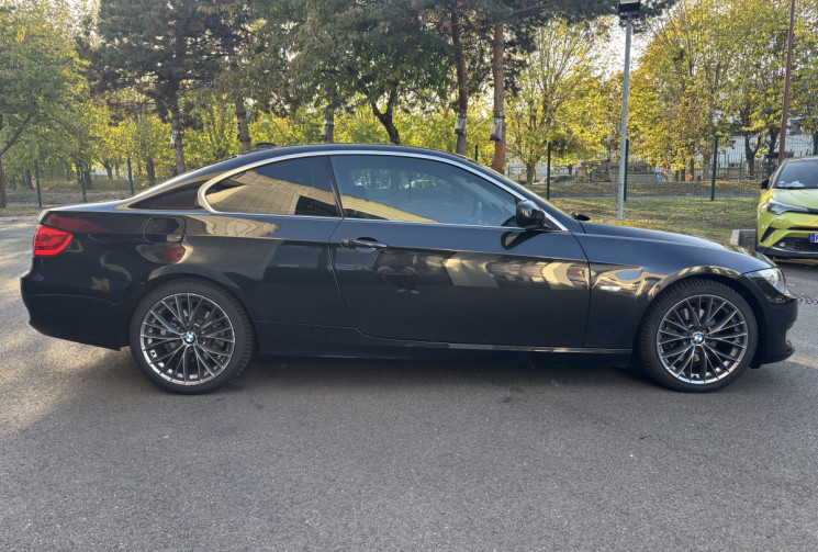 BMW SERIE 3 COUPE E92 LCI 320DA 184 édition exclusive