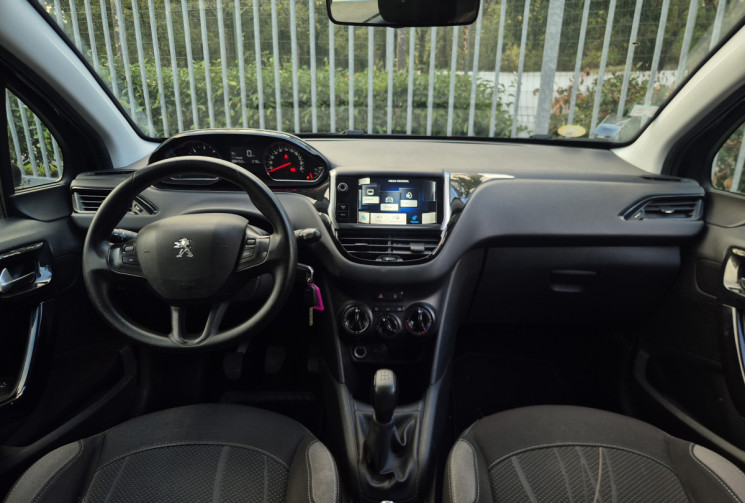 Peugeot 208 1.4 hdi Envy