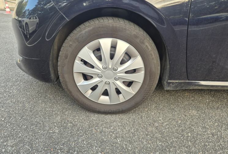 Peugeot 208 1.4 hdi Envy