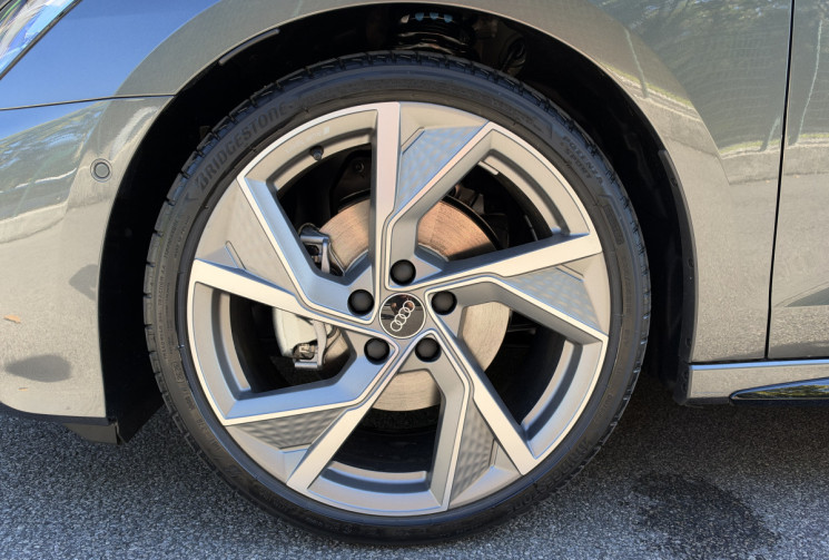 Audi A3 SPORTBACK S-Line 35 TDi 150 S-Tronic / NEUVE / Toit ouvrant / Sonos / 360° / Garantie 09/28