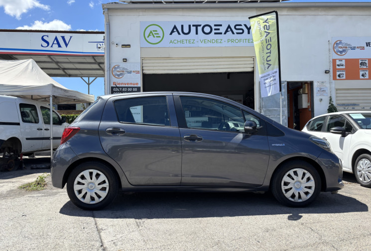 Toyota Yaris 1.5 HSD 100 DYNAMIC ( BOITE AUTO)